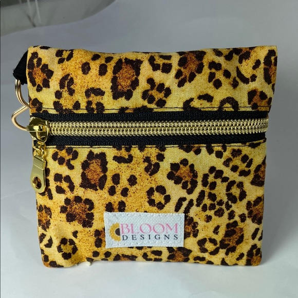 Leopard Print Pouch Mini Handmade Coin Purse, Key Chain Wallet  Zipper Pouch - Picture 2 of 7